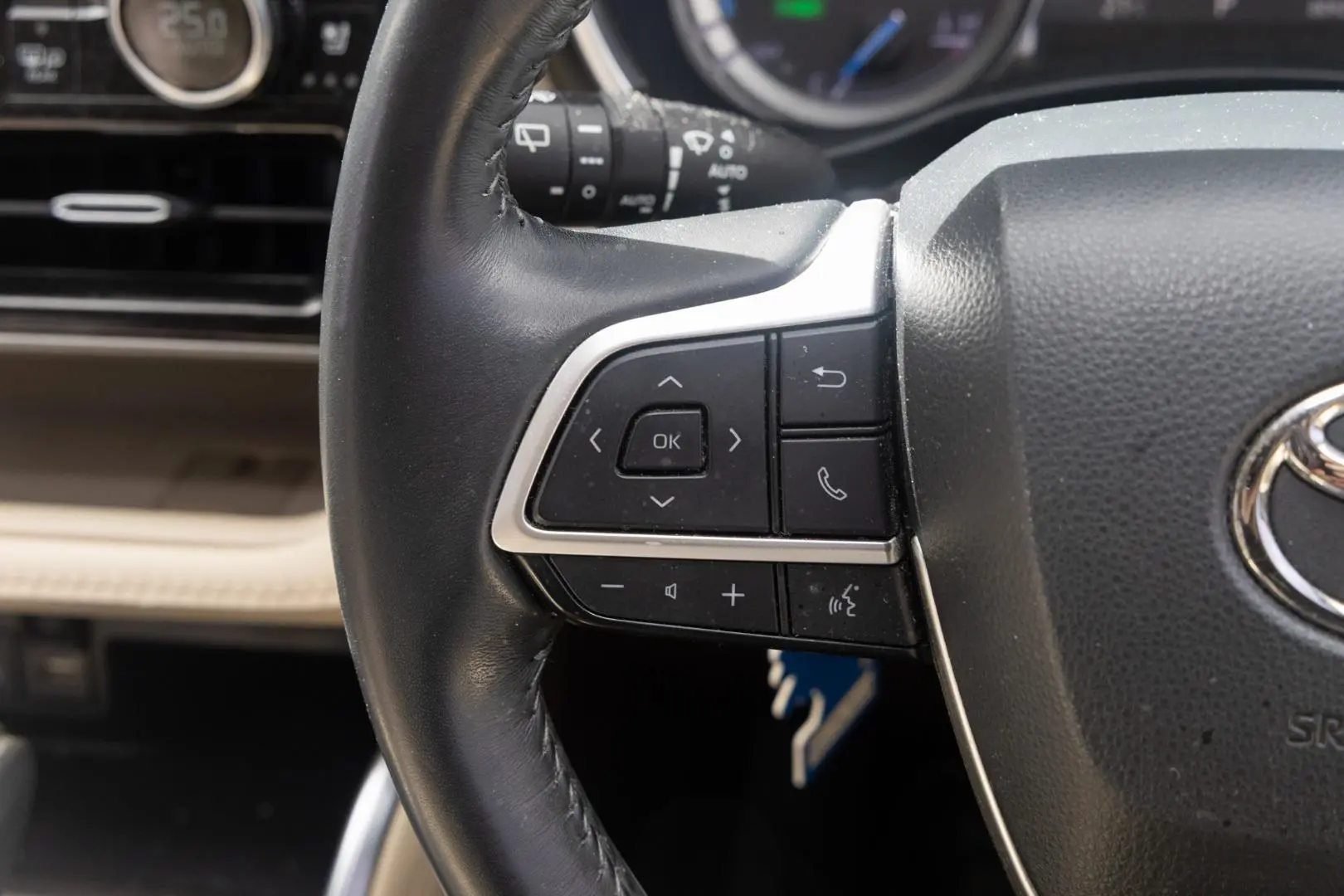 2022 Toyota Kluger Gallery Image 11