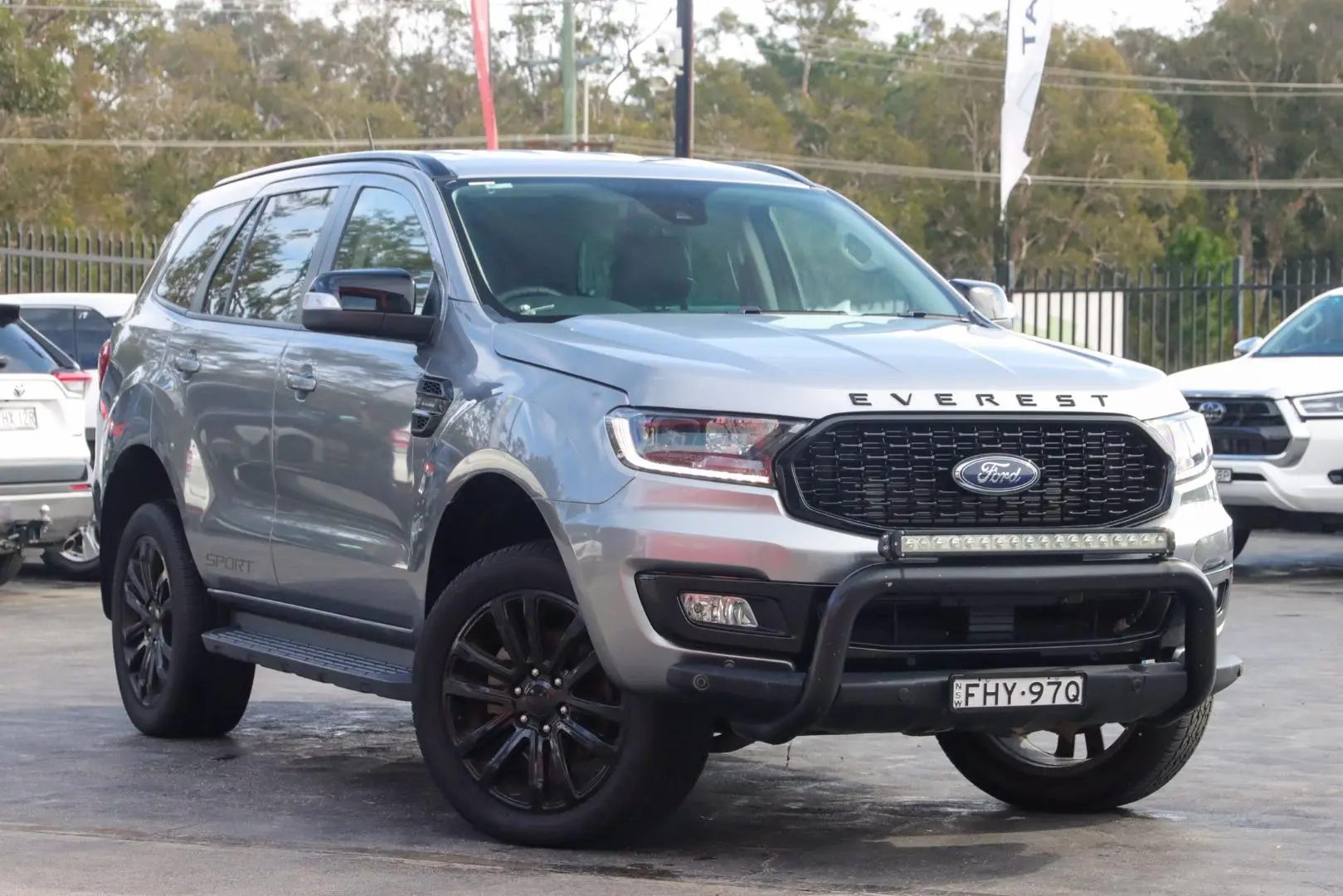 2019 Ford Everest Gallery Image 1