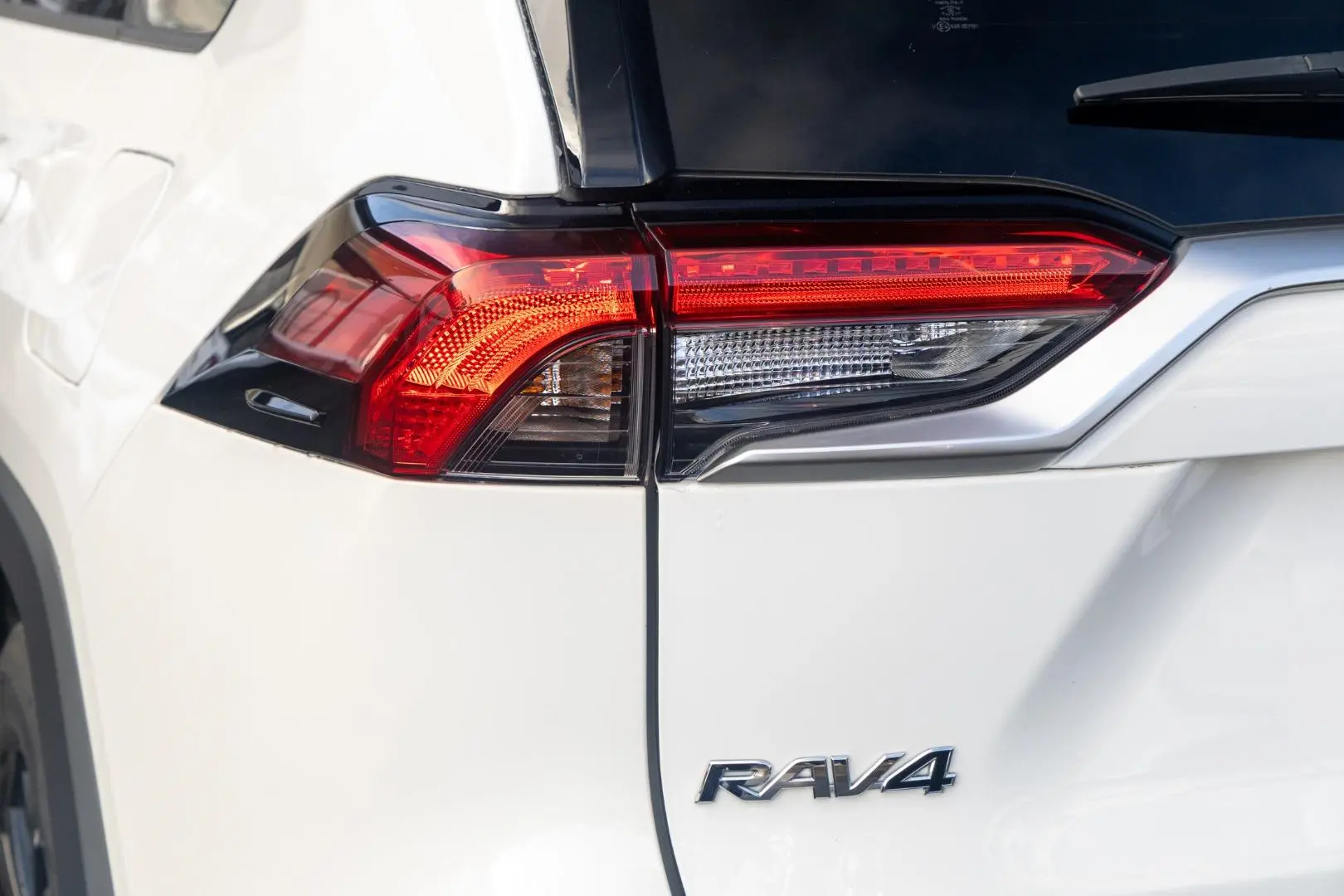 2024 Toyota RAV4 Gallery Image 20