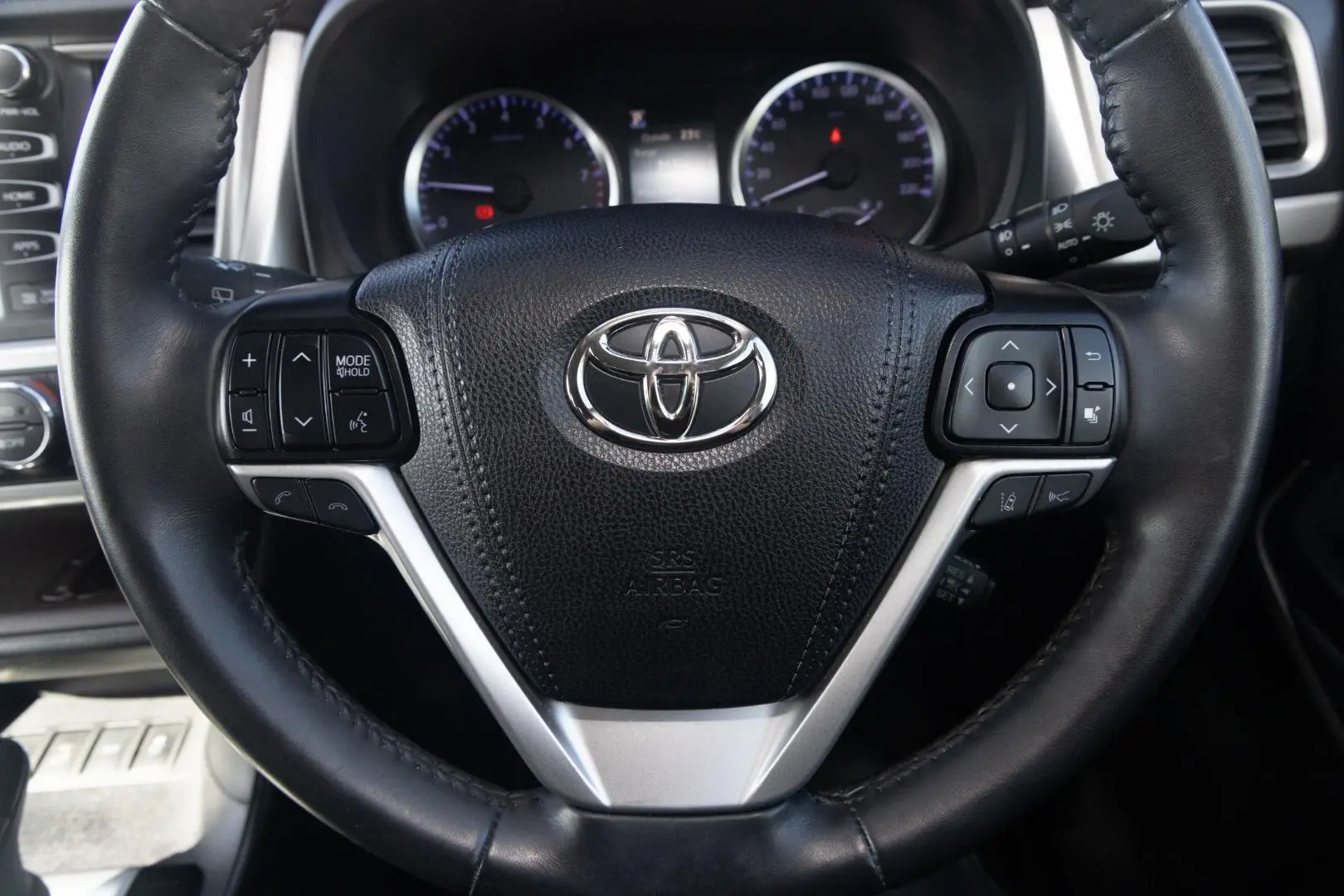 2018 Toyota Kluger Gallery Image 10