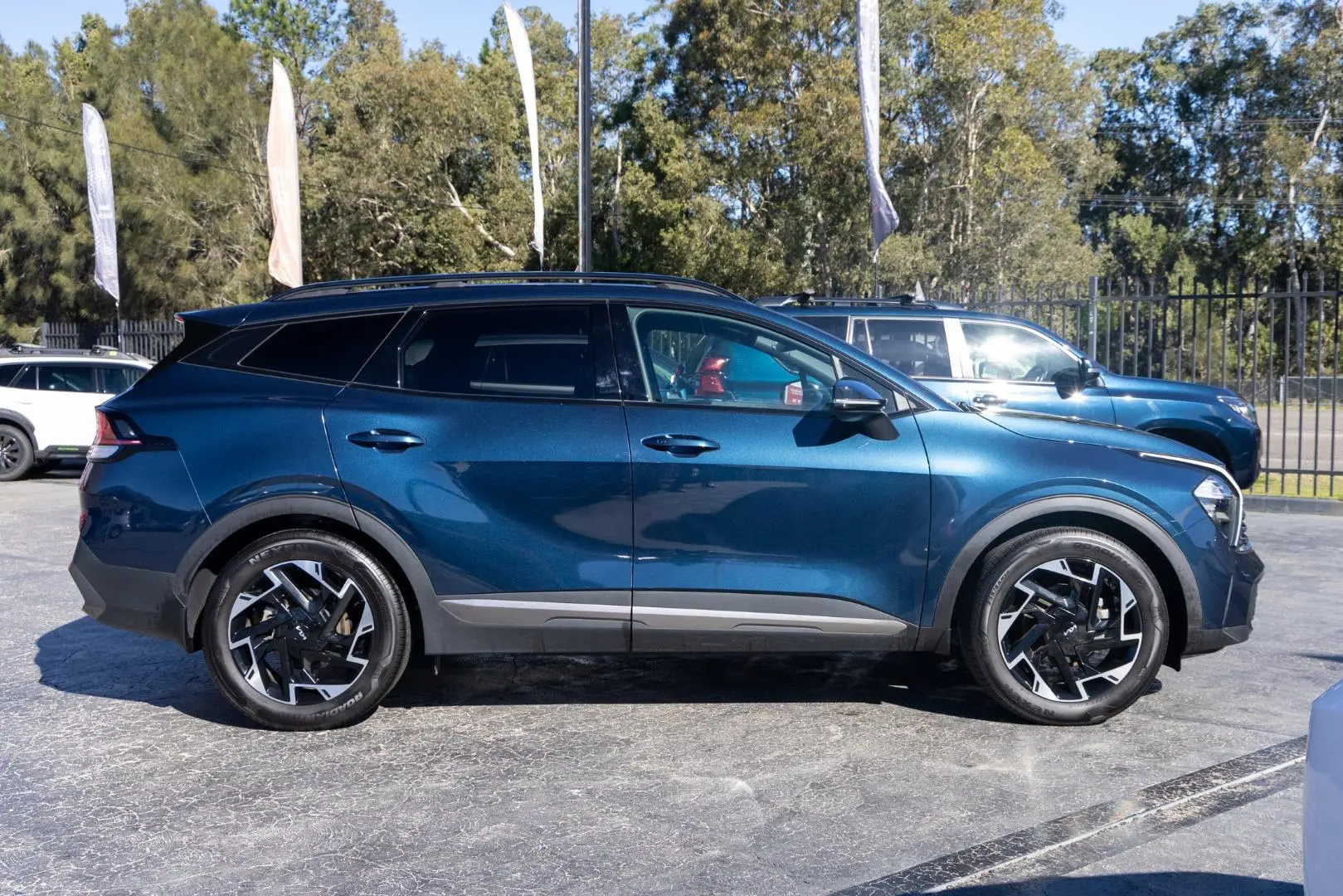 2022 Kia Sportage Gallery Image 3