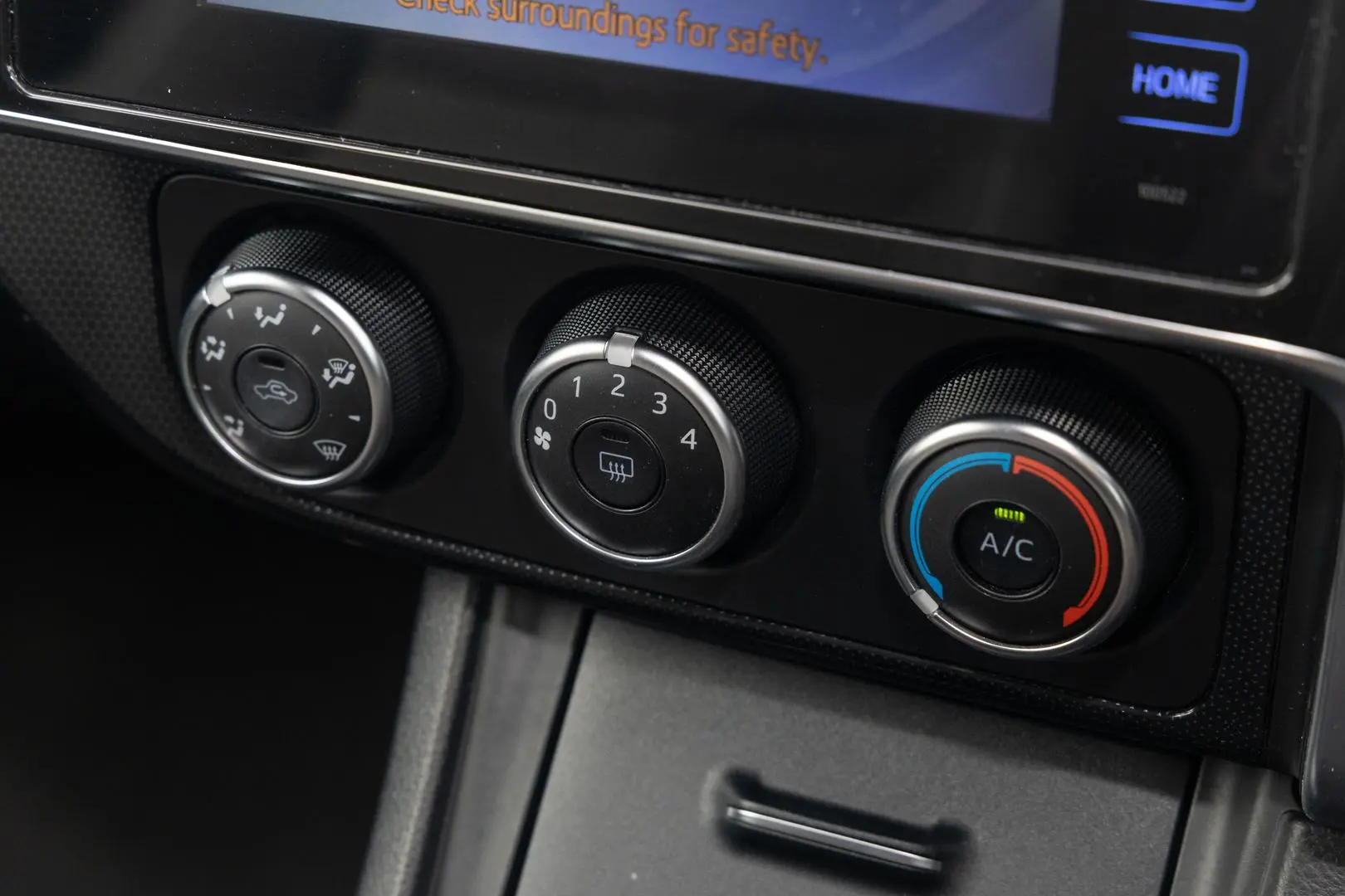 2018 Toyota Corolla Gallery Image 16