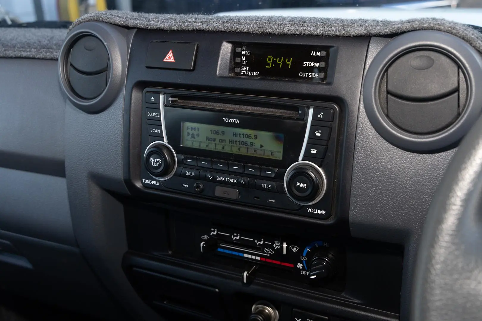 2018 Toyota Landcruiser Gallery Image 15