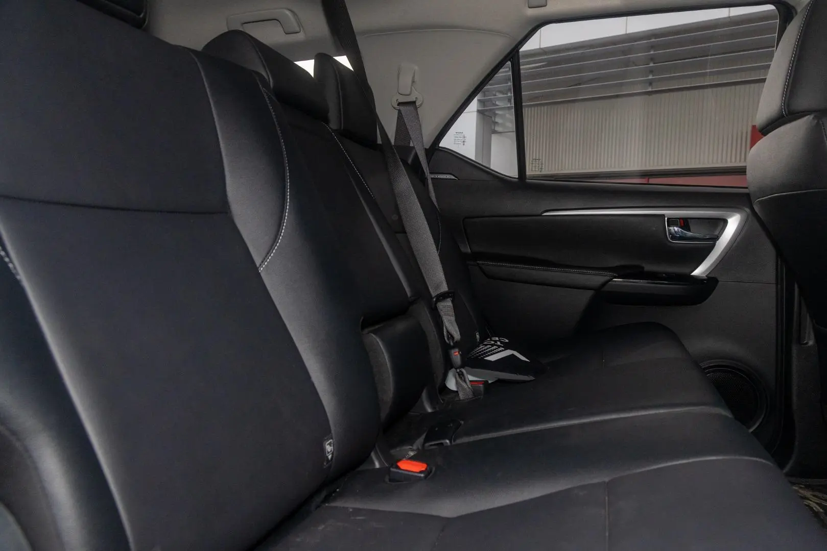 2022 Toyota Fortuner Gallery Image 9