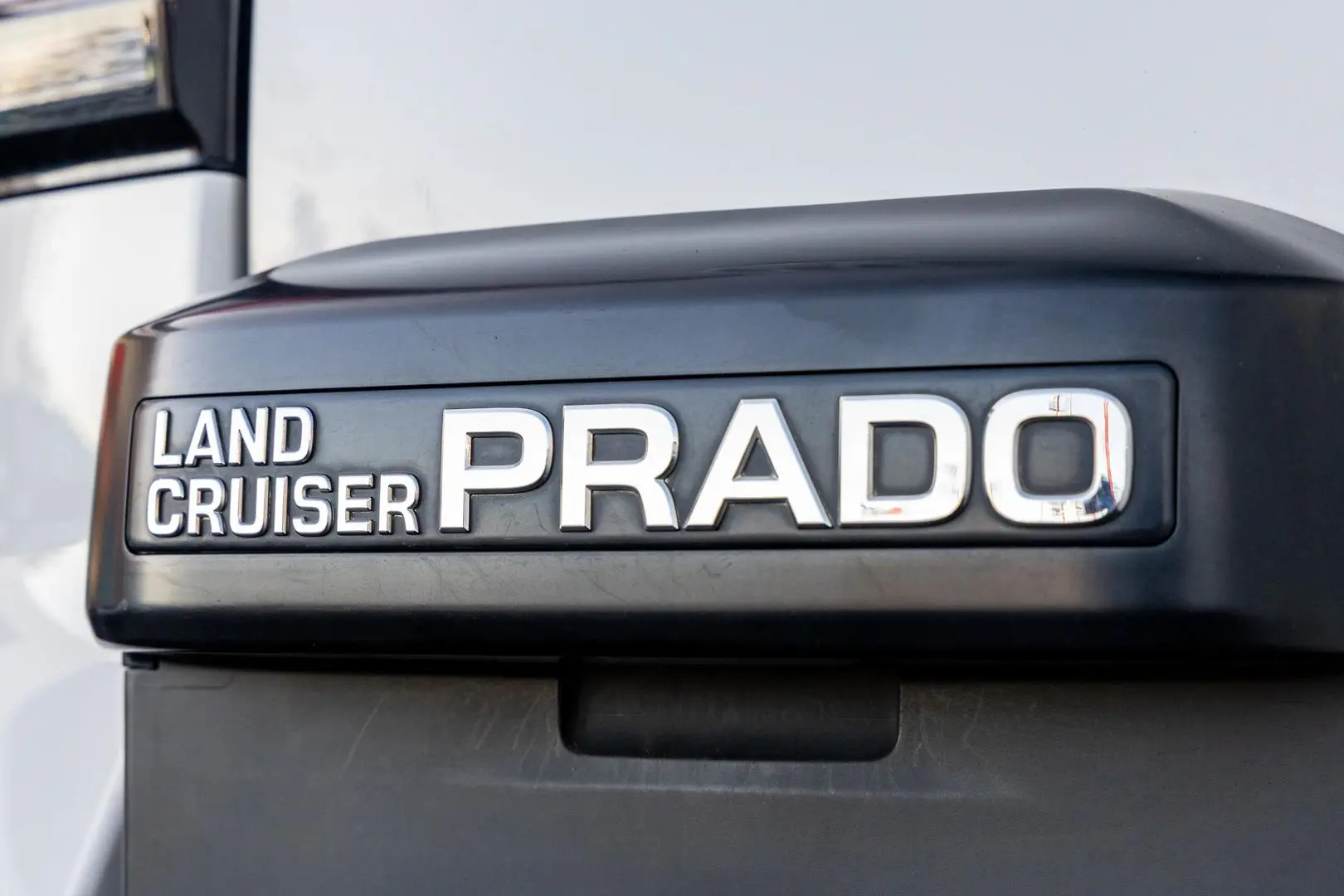 2023 Toyota Landcruiser Prado Gallery Image 21