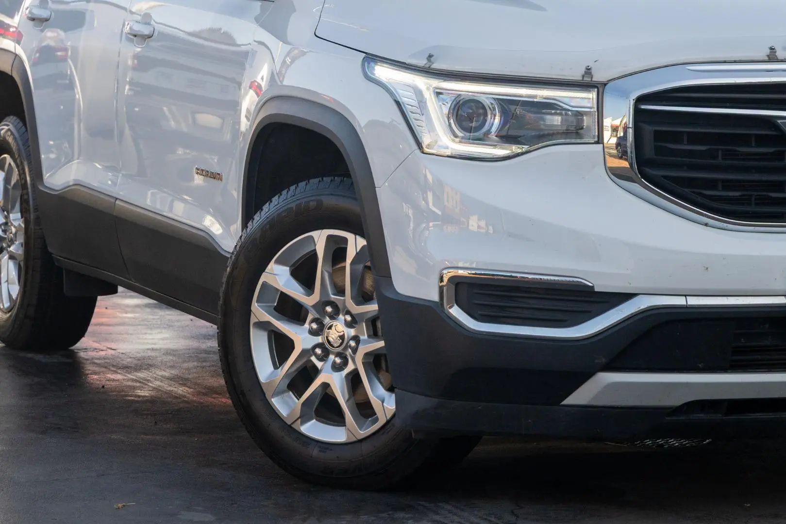 2019 Holden Acadia Gallery Image 6
