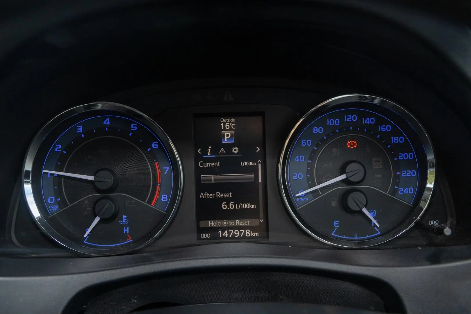2018 Toyota Corolla Gallery Image 13