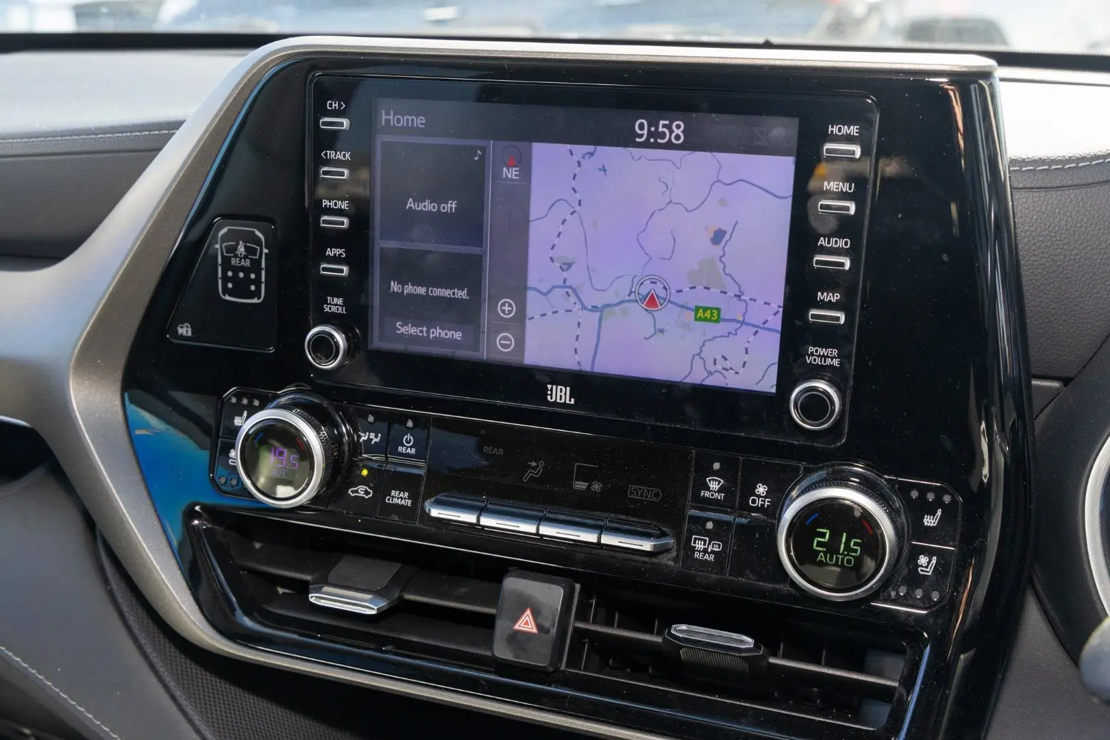 2021 Toyota Kluger Gallery Image 14