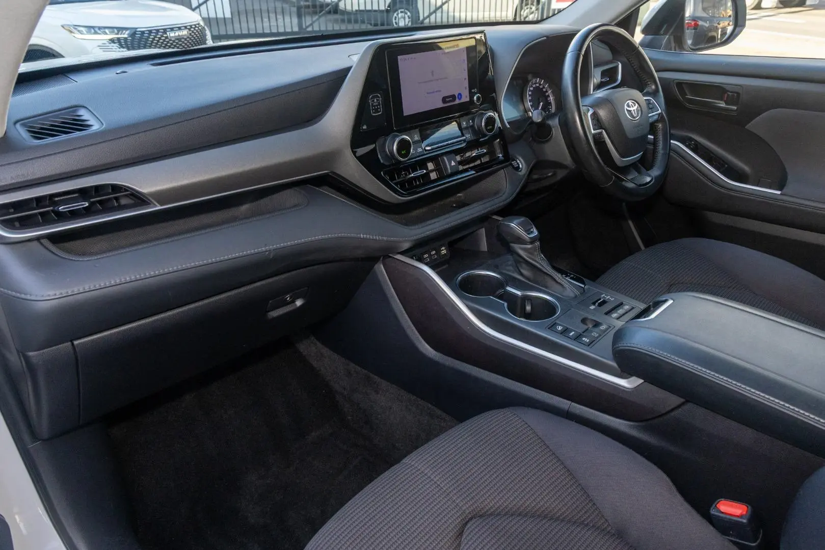 2023 Toyota Kluger Gallery Image 8