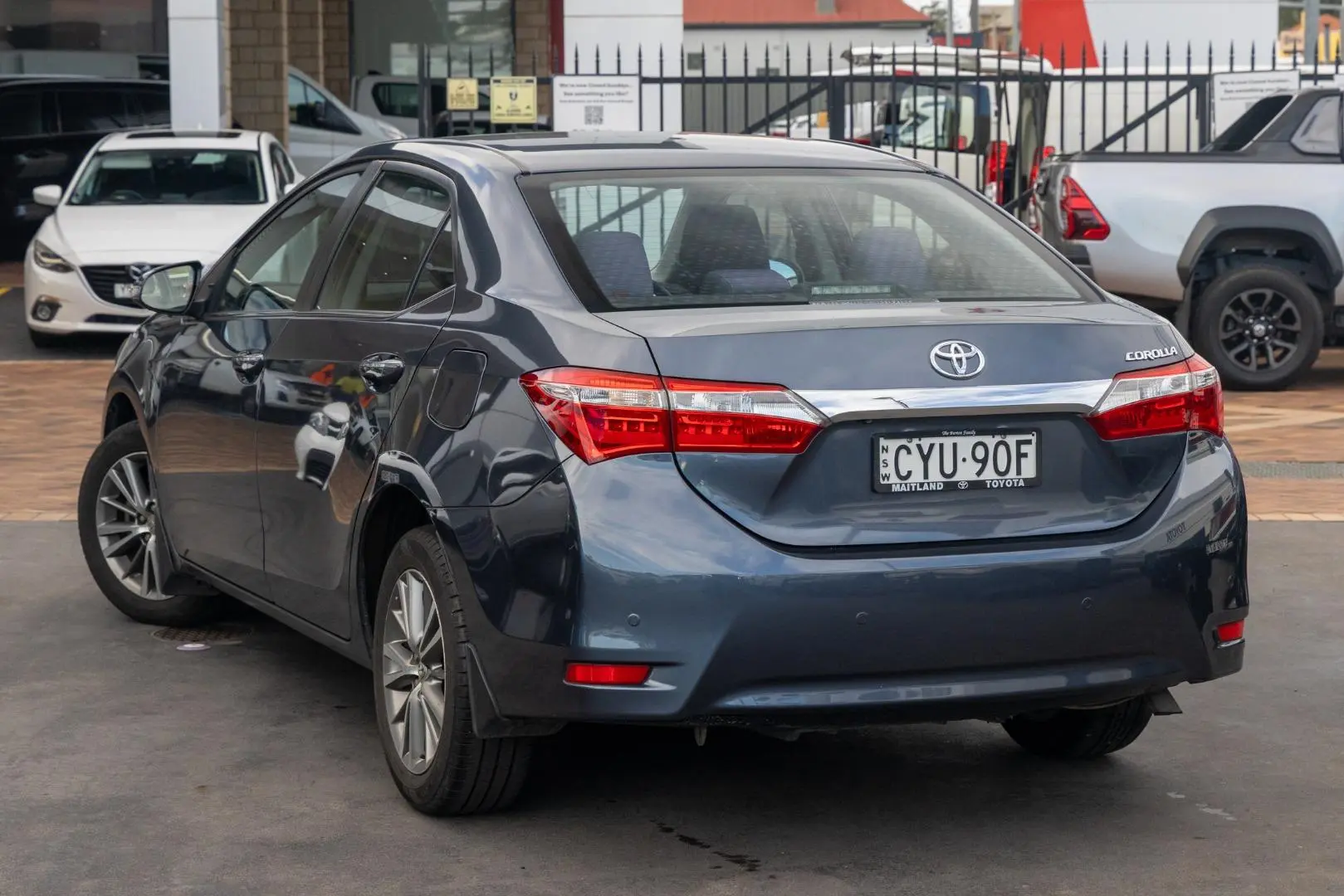 2015 Toyota Corolla Gallery Image 2