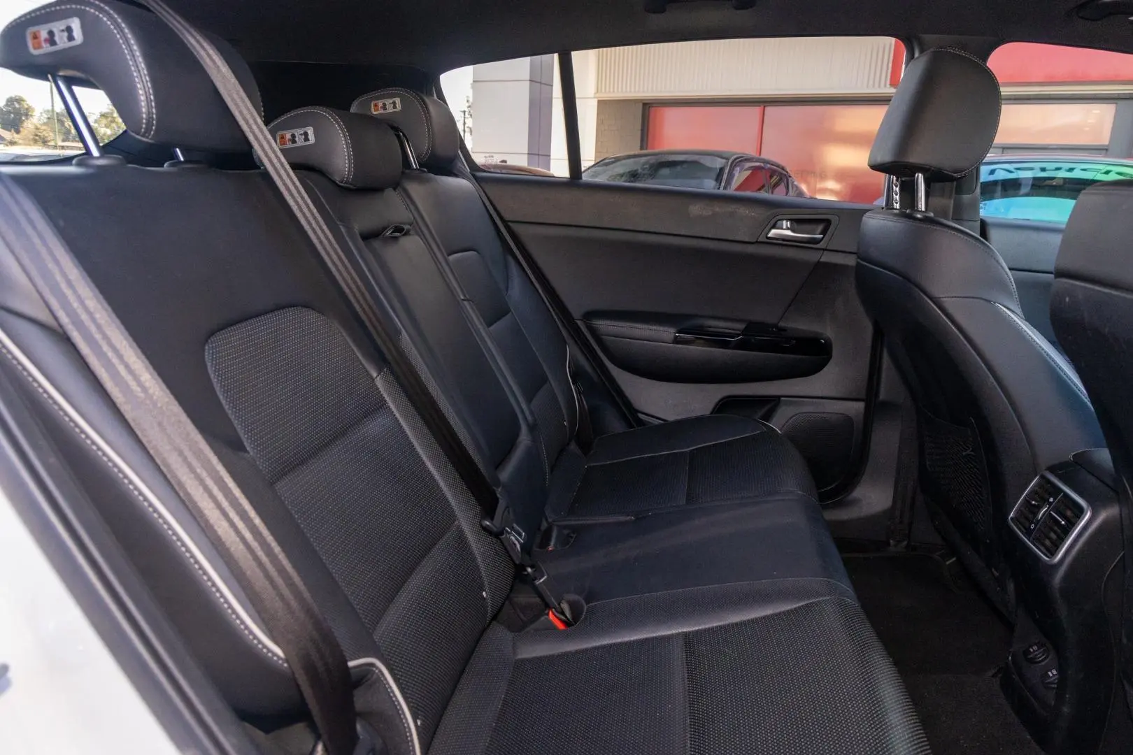 2019 Kia Sportage Gallery Image 9