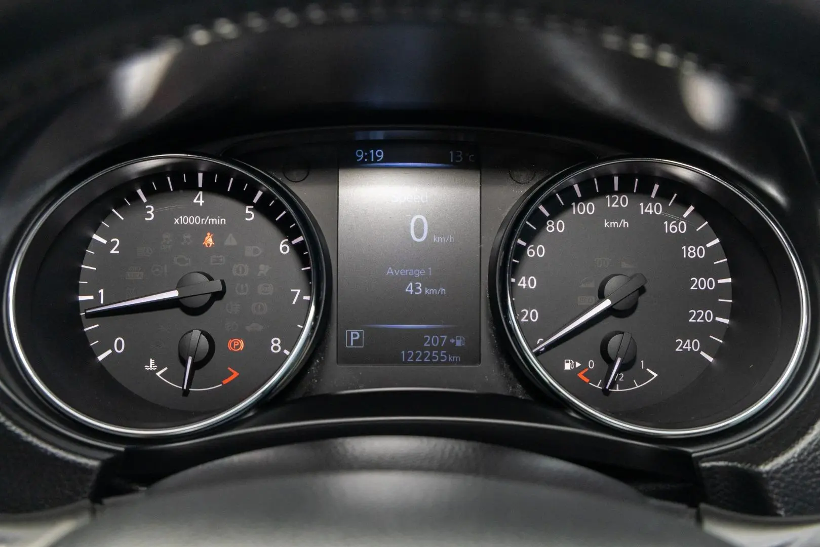 2016 Nissan QASHQAI Gallery Image 13