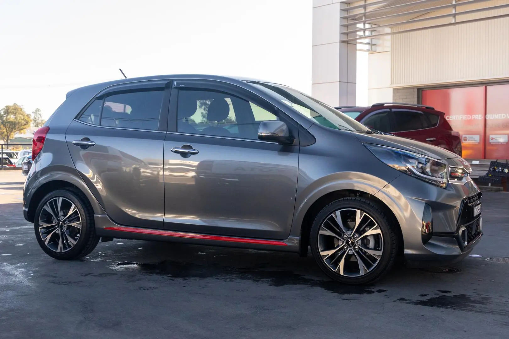 2022 Kia Picanto Gallery Image 3