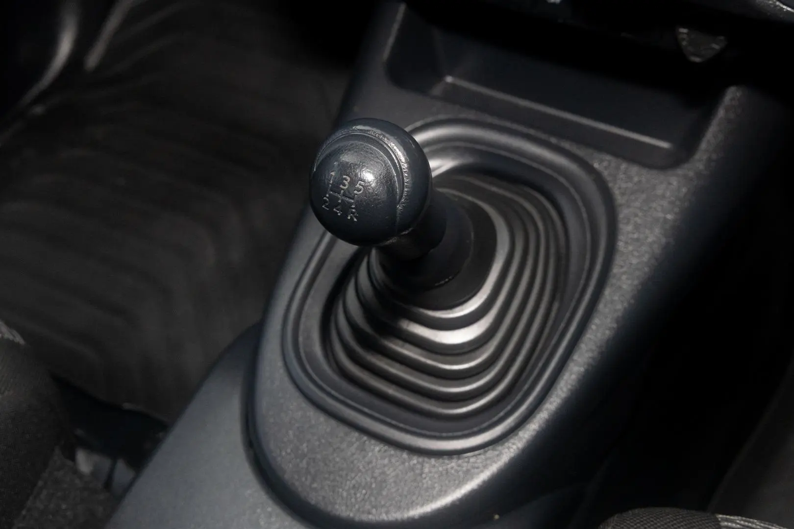 2019 Toyota Hilux Gallery Image 17