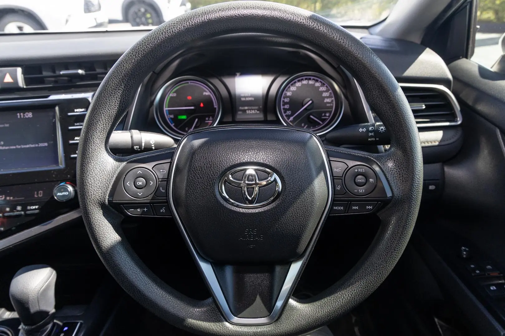 2020 Toyota Camry Gallery Image 10