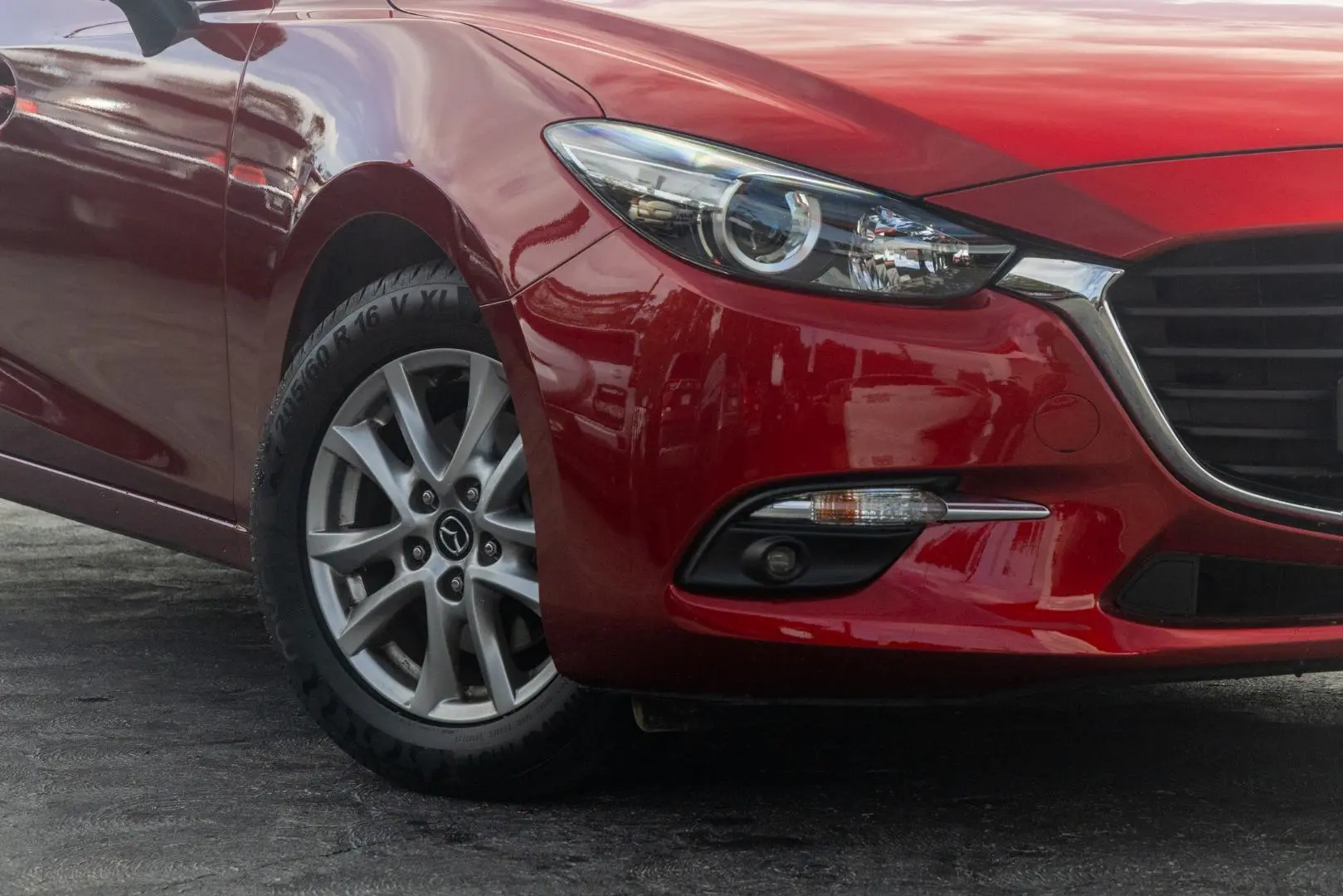 2018 Mazda 3 Gallery Image 6