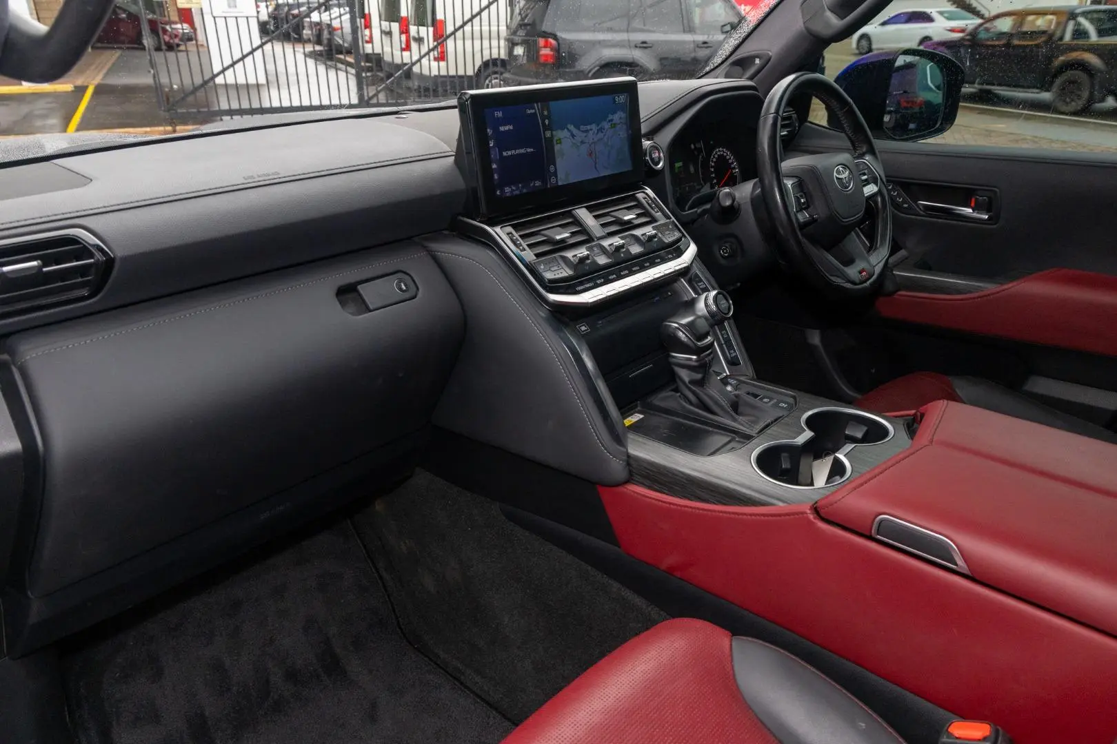 2022 Toyota Landcruiser Gallery Image 8