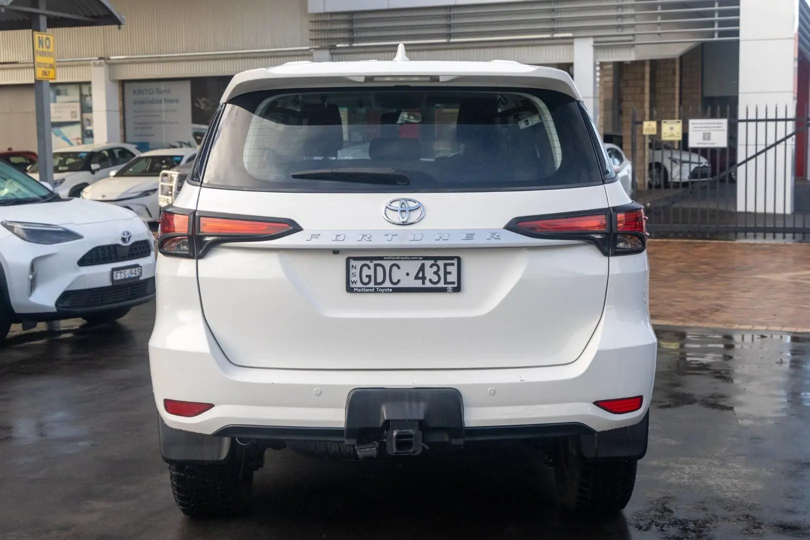 2019 Toyota Fortuner Gallery Image 5