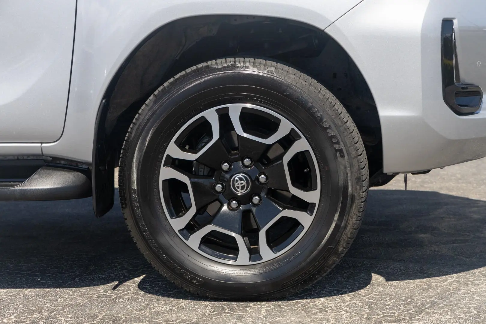 2023 Toyota Hilux Gallery Image 22