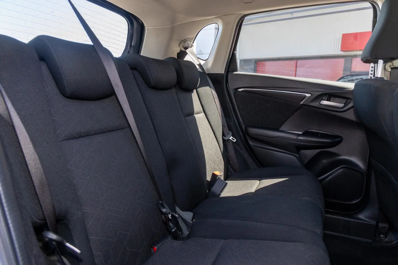 2017 Honda Jazz Gallery Image 9