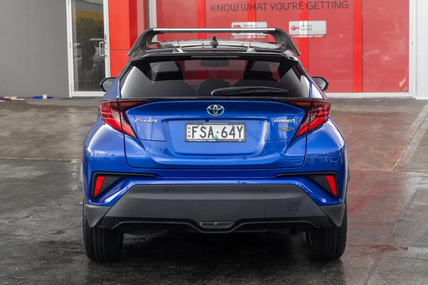 2021 Toyota C-HR Gallery Image 5