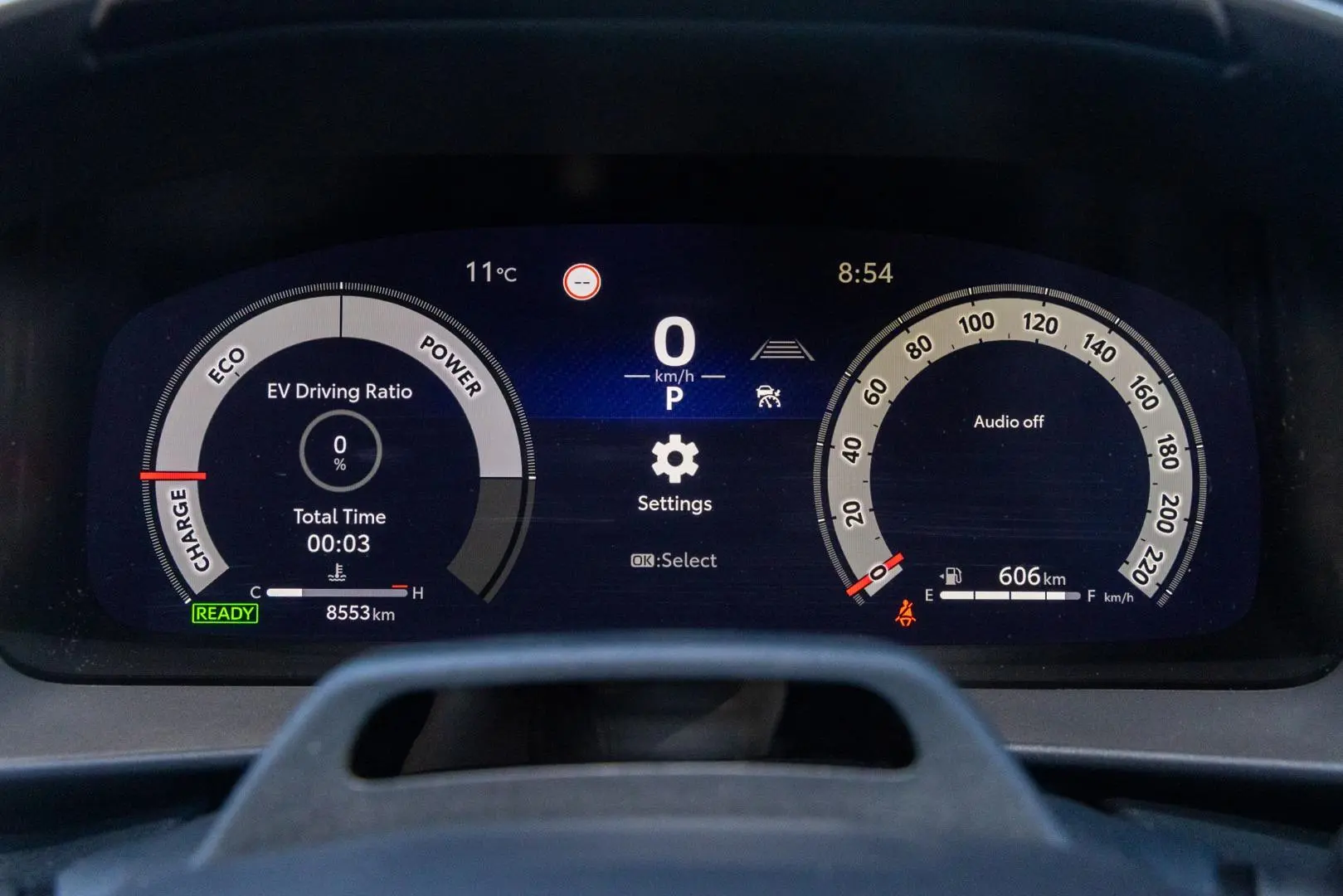 2025 Toyota C-HR Gallery Image 13