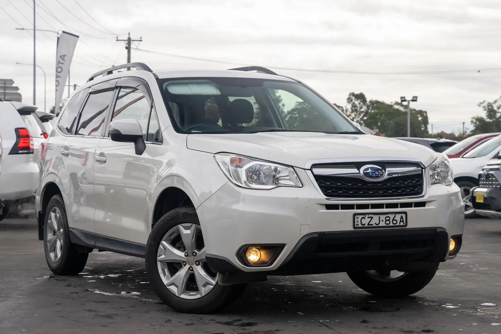 2015 Subaru Forester Gallery Image 1