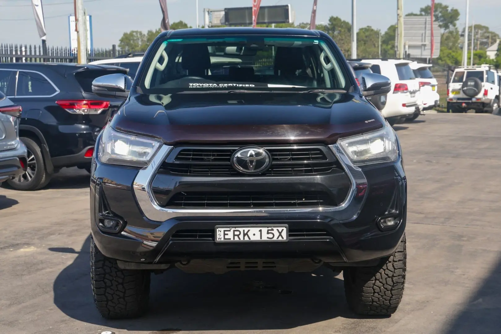 2021 Toyota Hilux Gallery Image 4