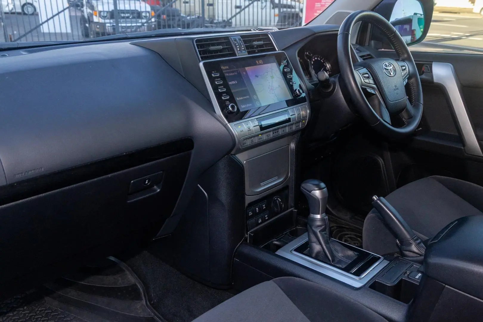 2023 Toyota Landcruiser Prado Gallery Image 8