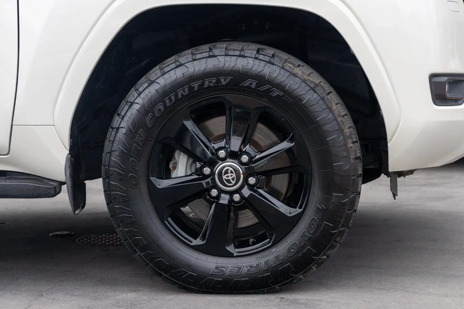 2021 Toyota Landcruiser Gallery Image 22