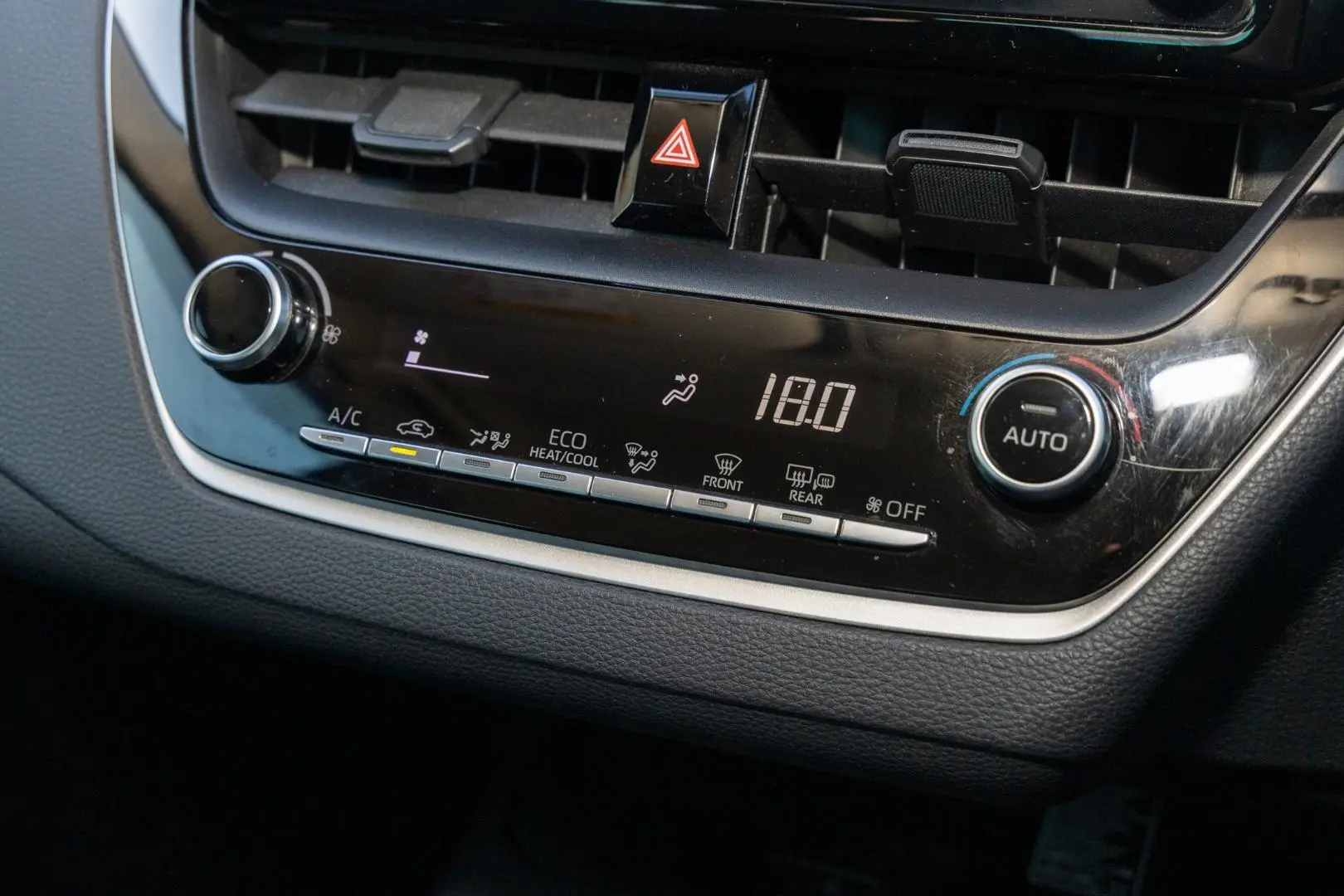2020 Toyota Corolla Gallery Image 16