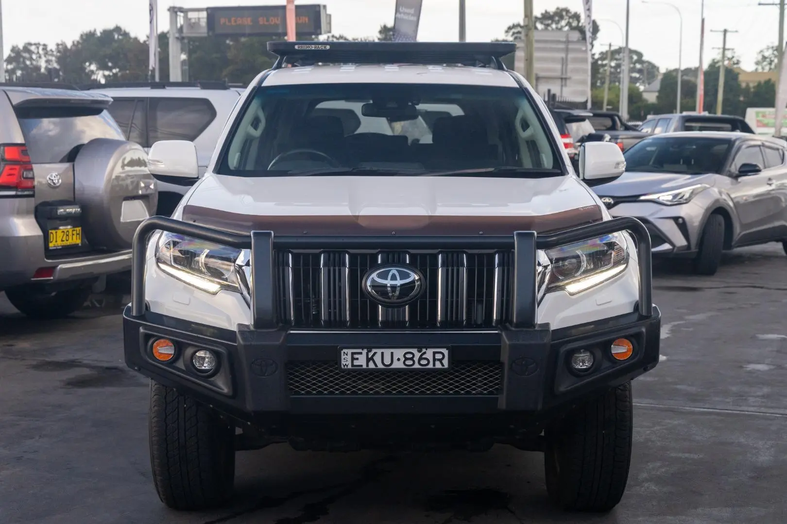 2020 Toyota Landcruiser Prado Gallery Image 4