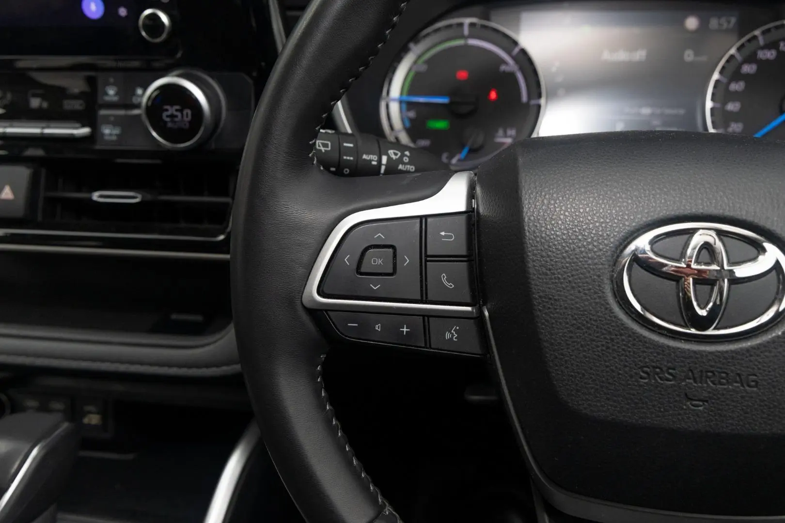2023 Toyota Kluger Gallery Image 11