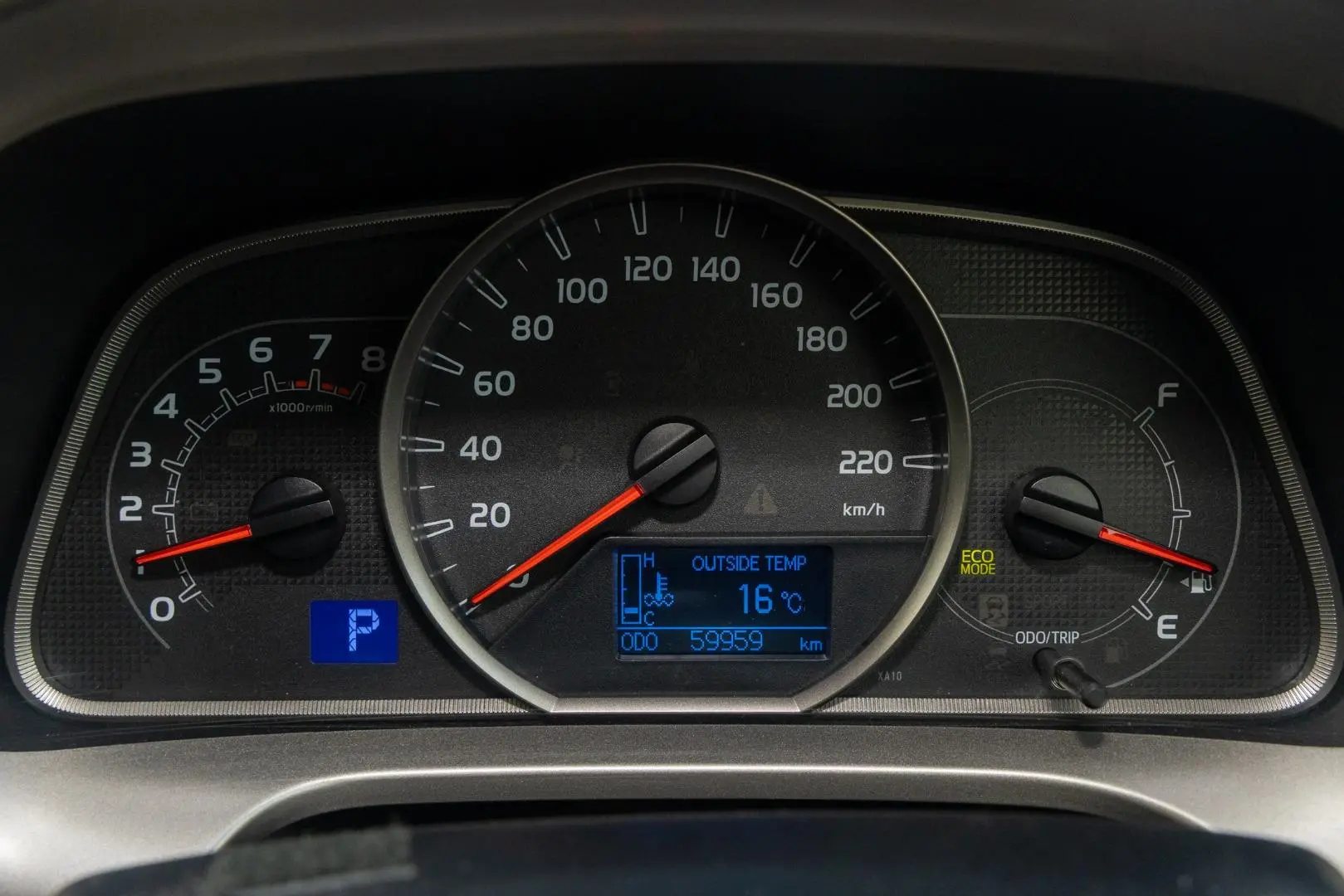 2013 Toyota RAV4 Gallery Image 13