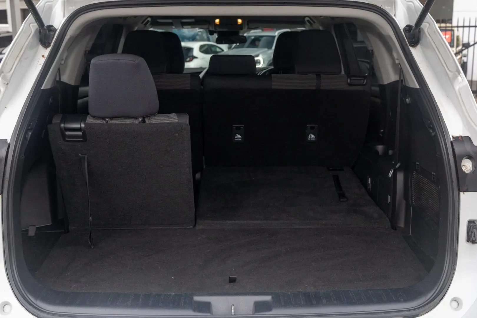 2022 Toyota Kluger Gallery Image 19