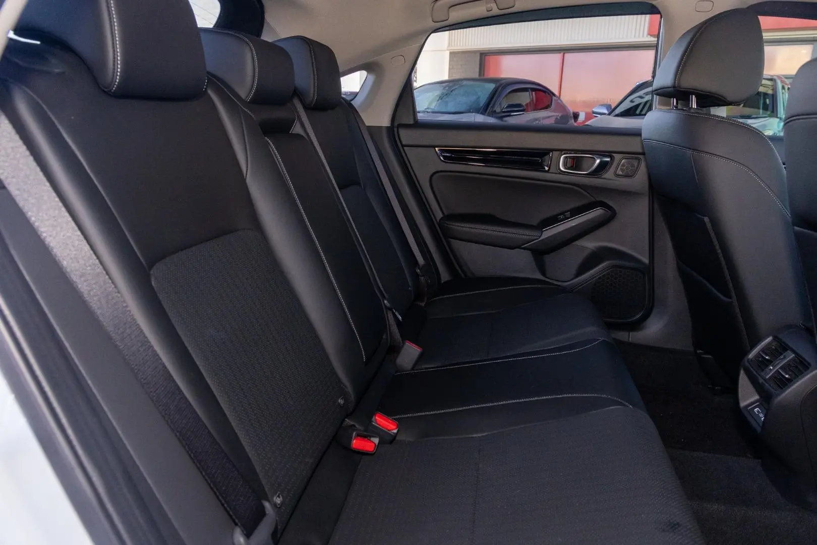 2023 Honda Civic Gallery Image 9