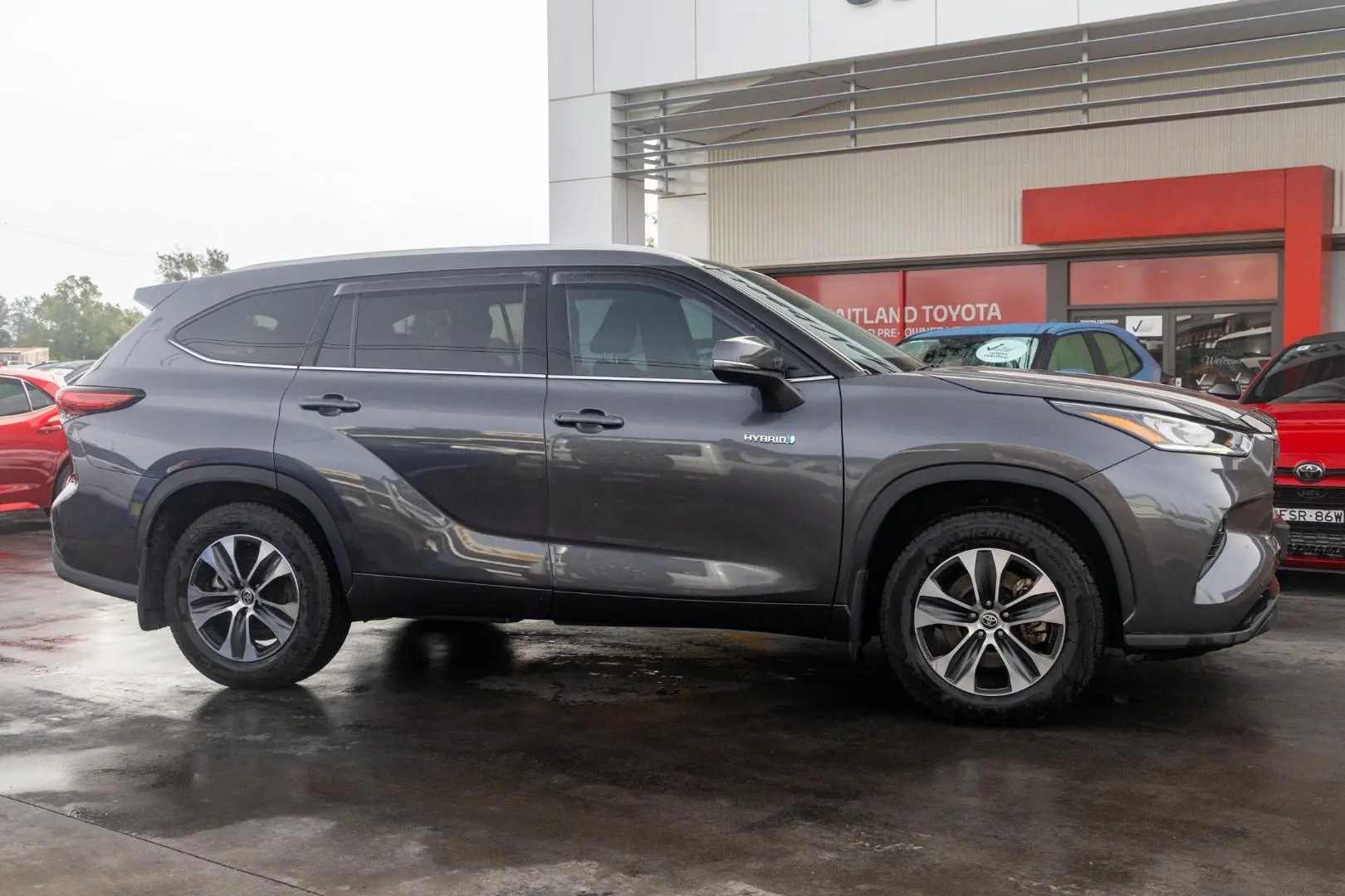 2022 Toyota Kluger Gallery Image 3