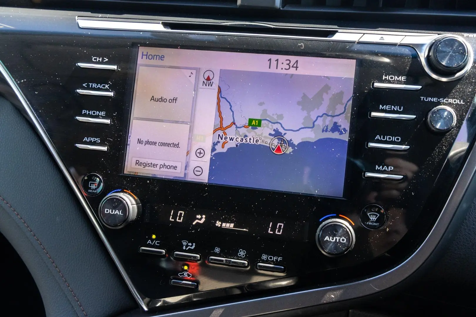 2018 Toyota Camry Gallery Image 14