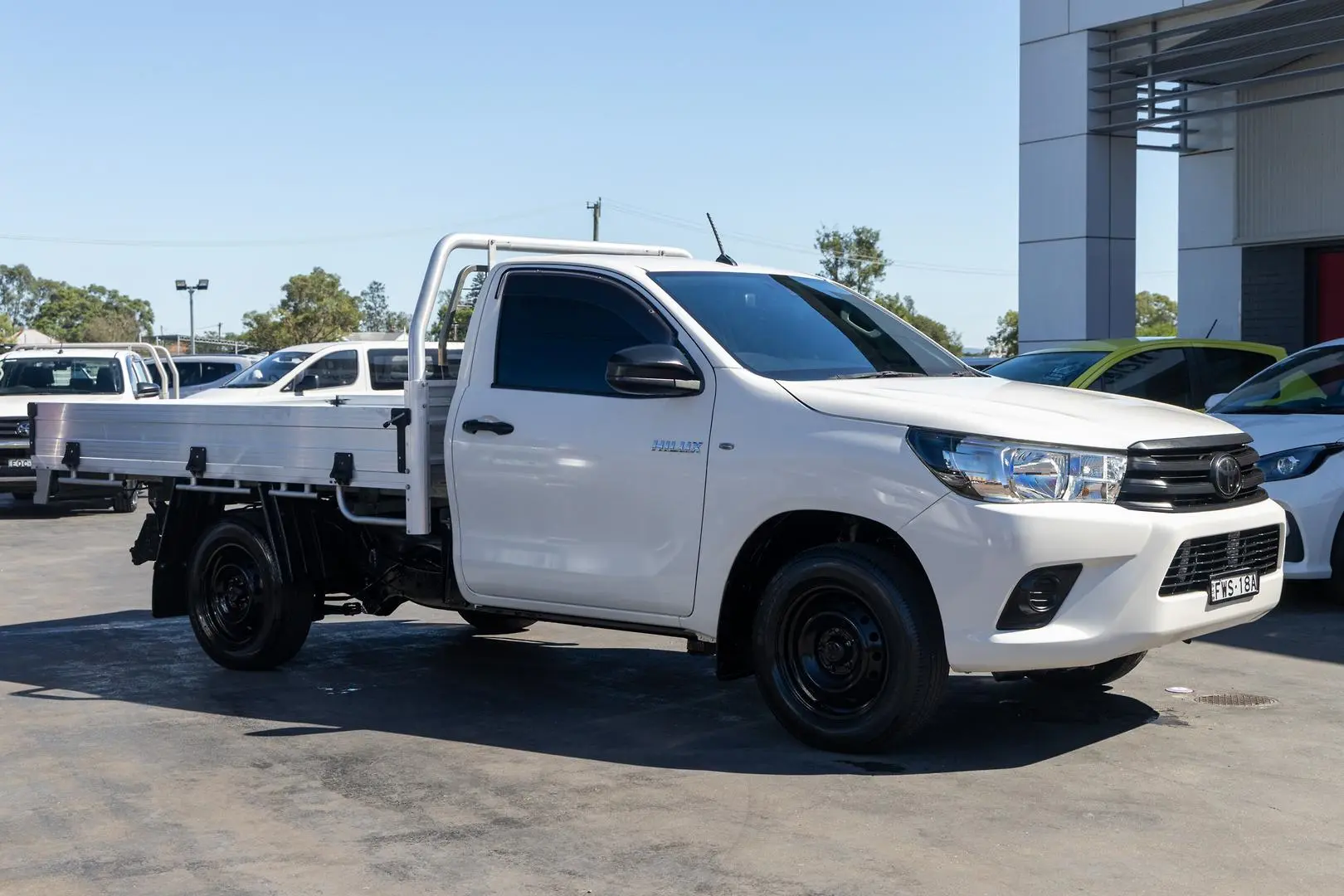 2019 Toyota Hilux Gallery Image 3