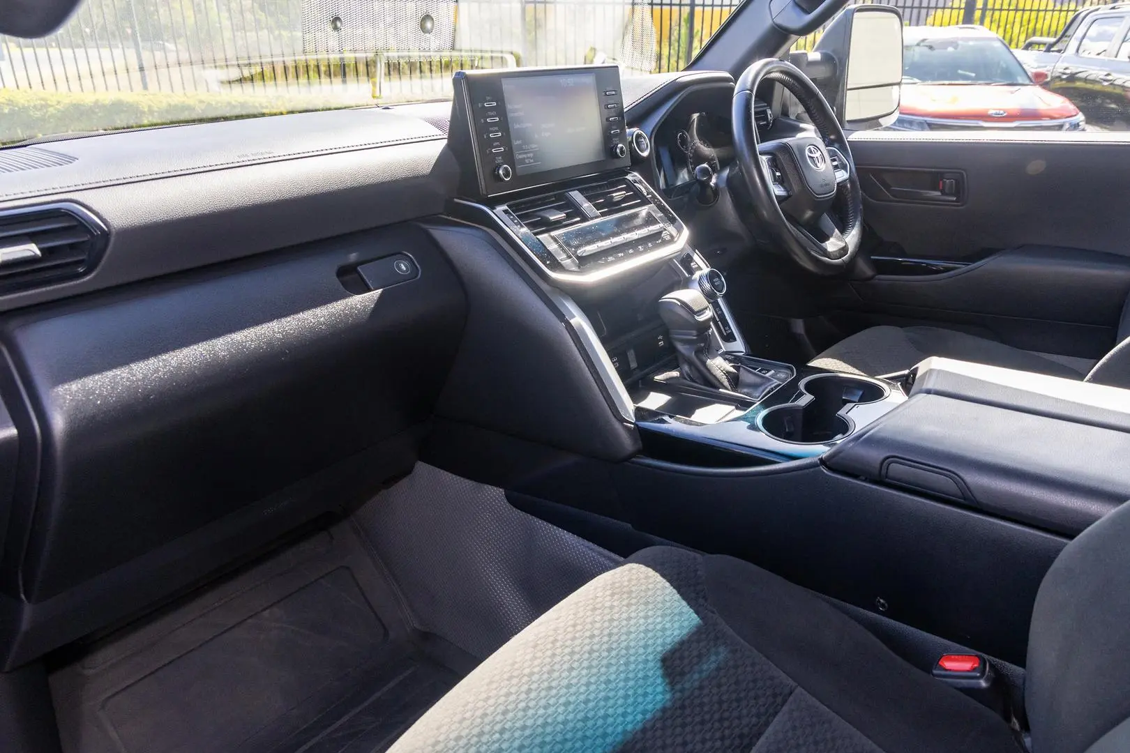 2022 Toyota Landcruiser Gallery Image 8