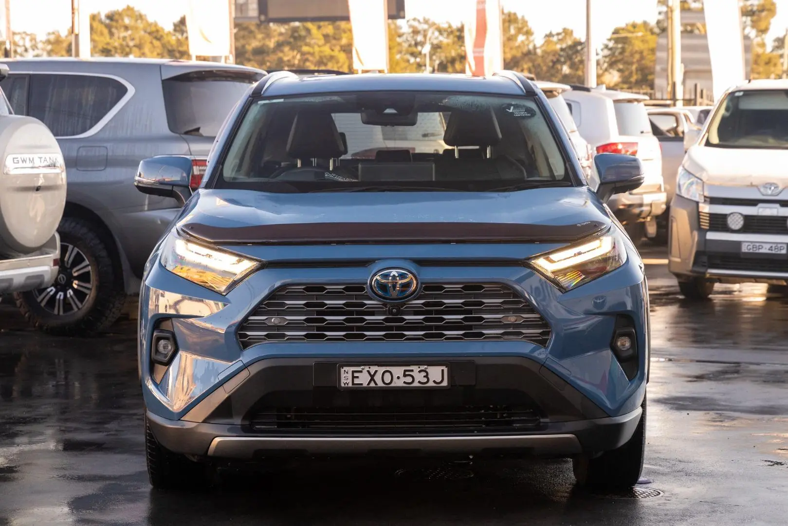 2023 Toyota RAV4 Gallery Image 4