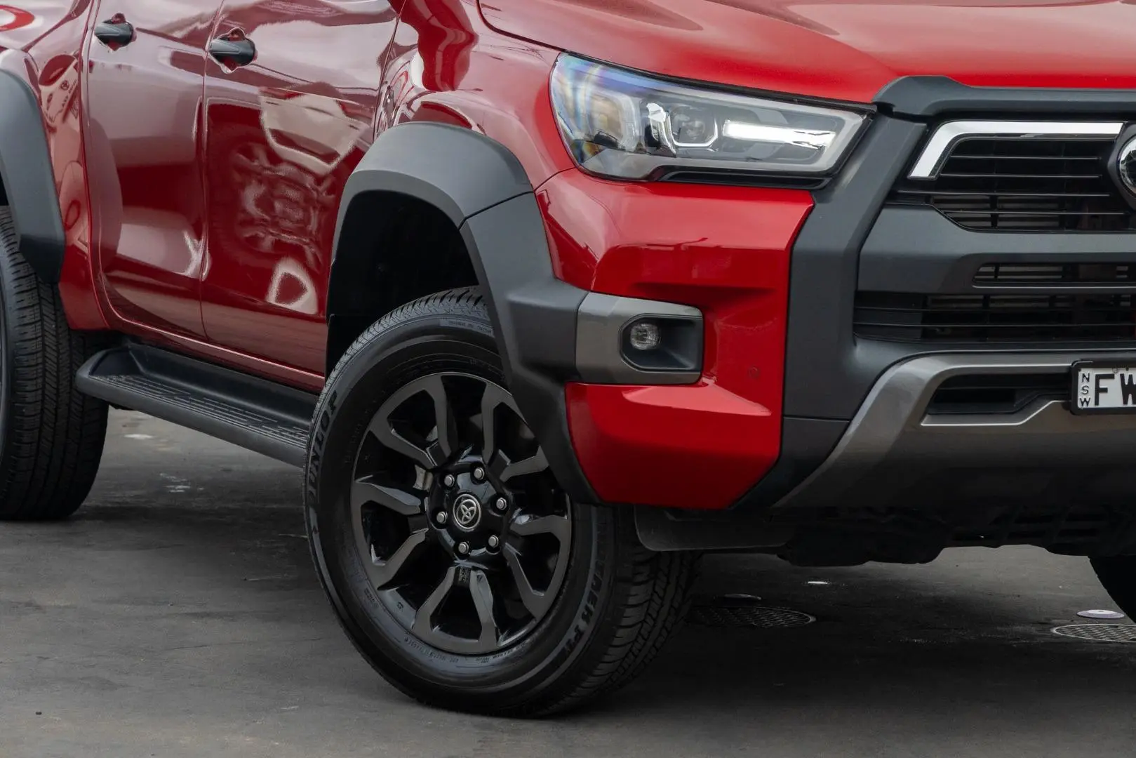 2025 Toyota Hilux Gallery Image 6