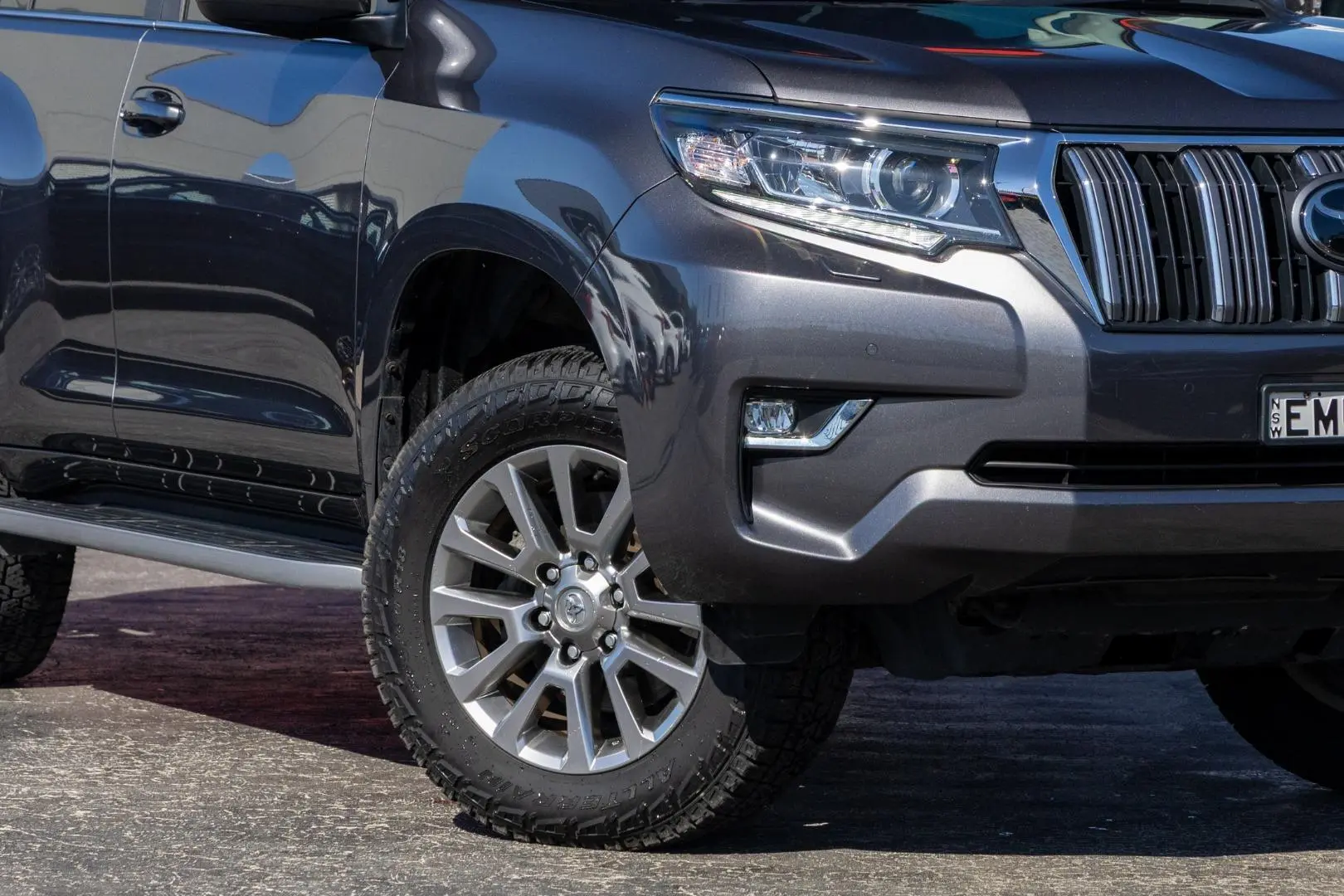 2021 Toyota Landcruiser Prado Gallery Image 6