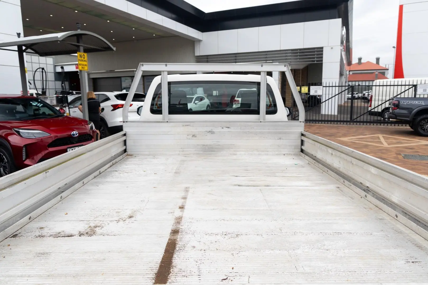 2020 Toyota Hilux Gallery Image 19