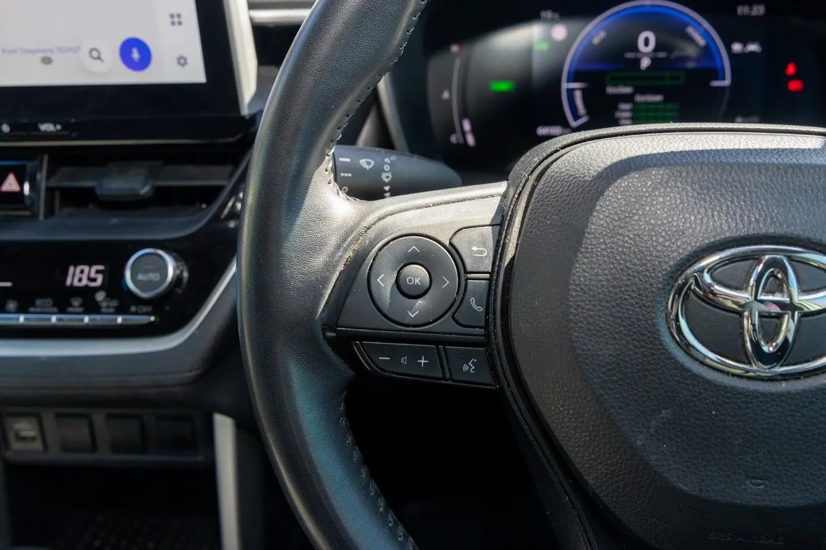 2023 Toyota Corolla Cross Gallery Image 11