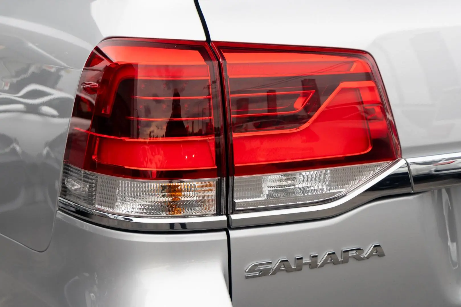 2019 Toyota Landcruiser Gallery Image 21