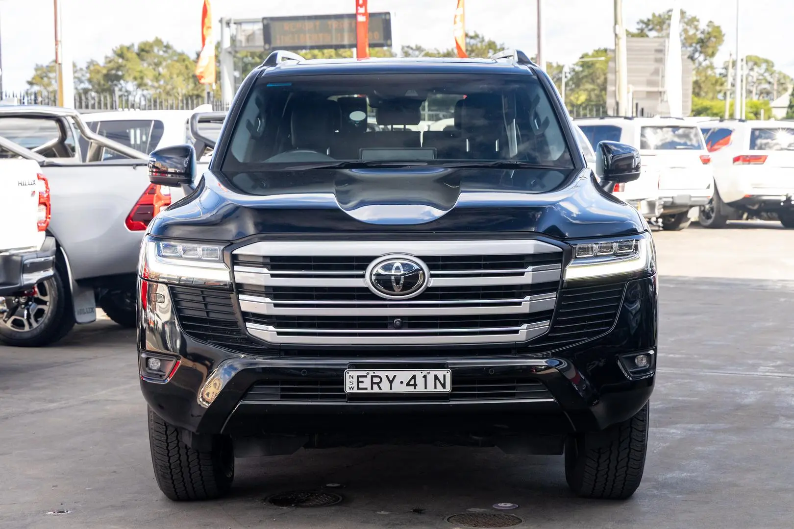 2022 Toyota Landcruiser Gallery Image 4