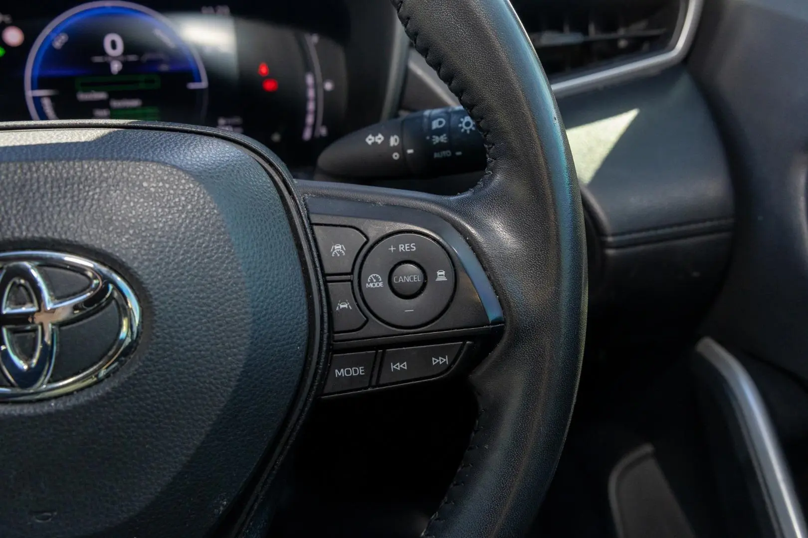 2023 Toyota Corolla Cross Gallery Image 12