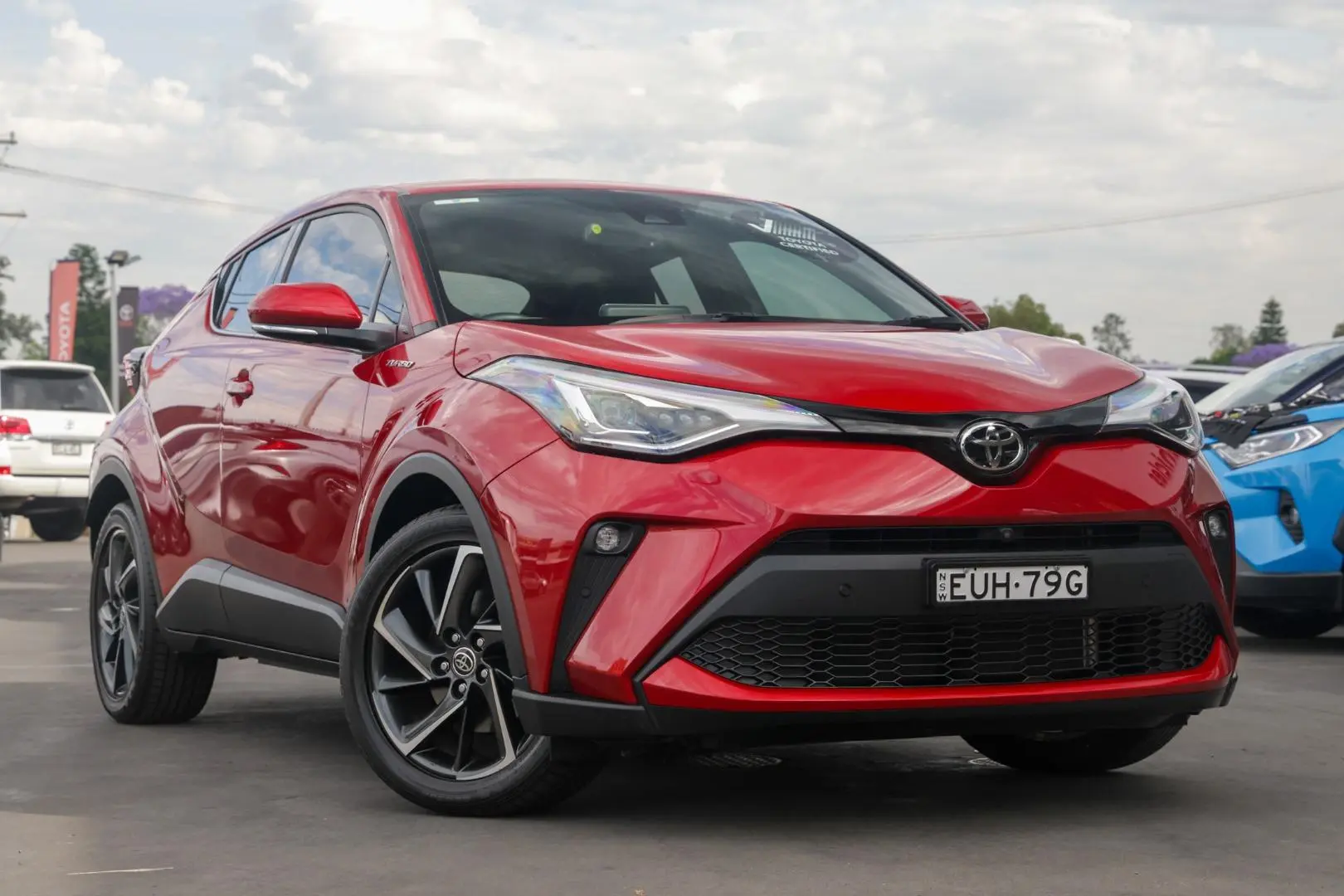 2022 Toyota C-Hr Gallery Image 1