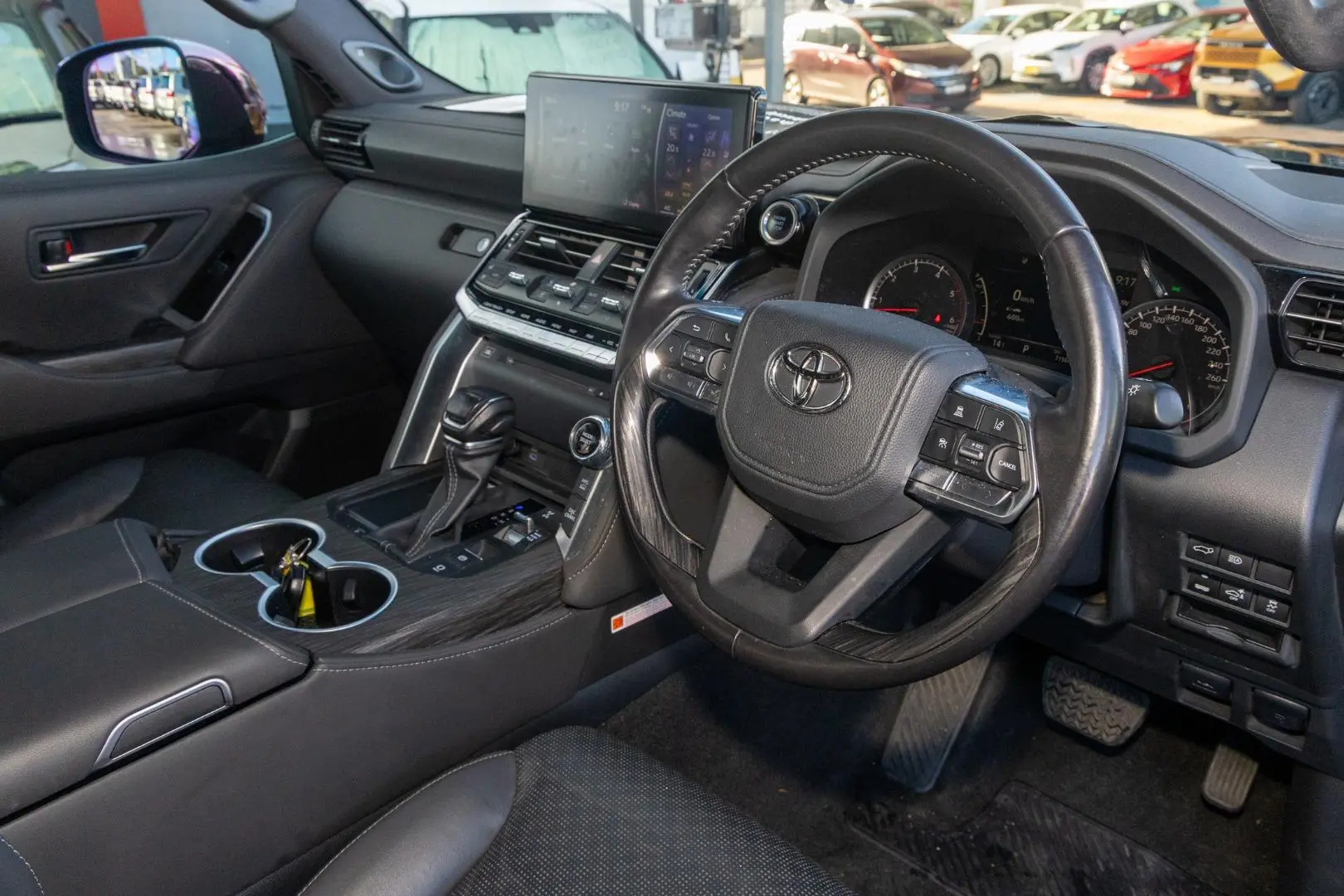 2022 Toyota Landcruiser Gallery Image 7